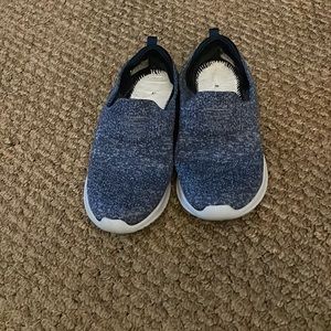 Khaki blue sketchers in excellent condition